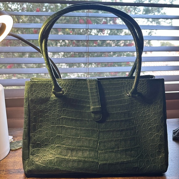 Eileen Kramer Green Alligator Tote Bag - Picture 1 of 8